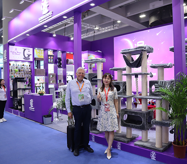 Longnew Pet bij CIPS